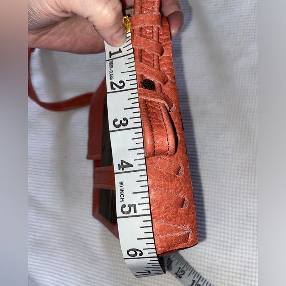 Women’s Handmade‎ in Quebec 100% genuine leather 2 in 1 shoulder & crossbody bag - Picture 9 of 16